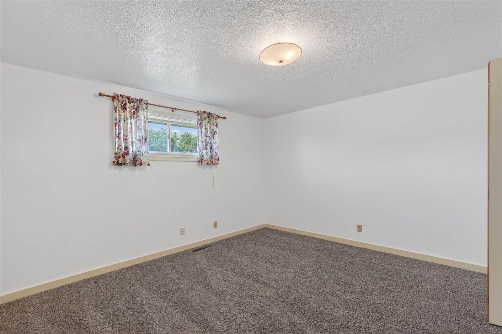 420 Taylor Street, American Falls, ID 83211