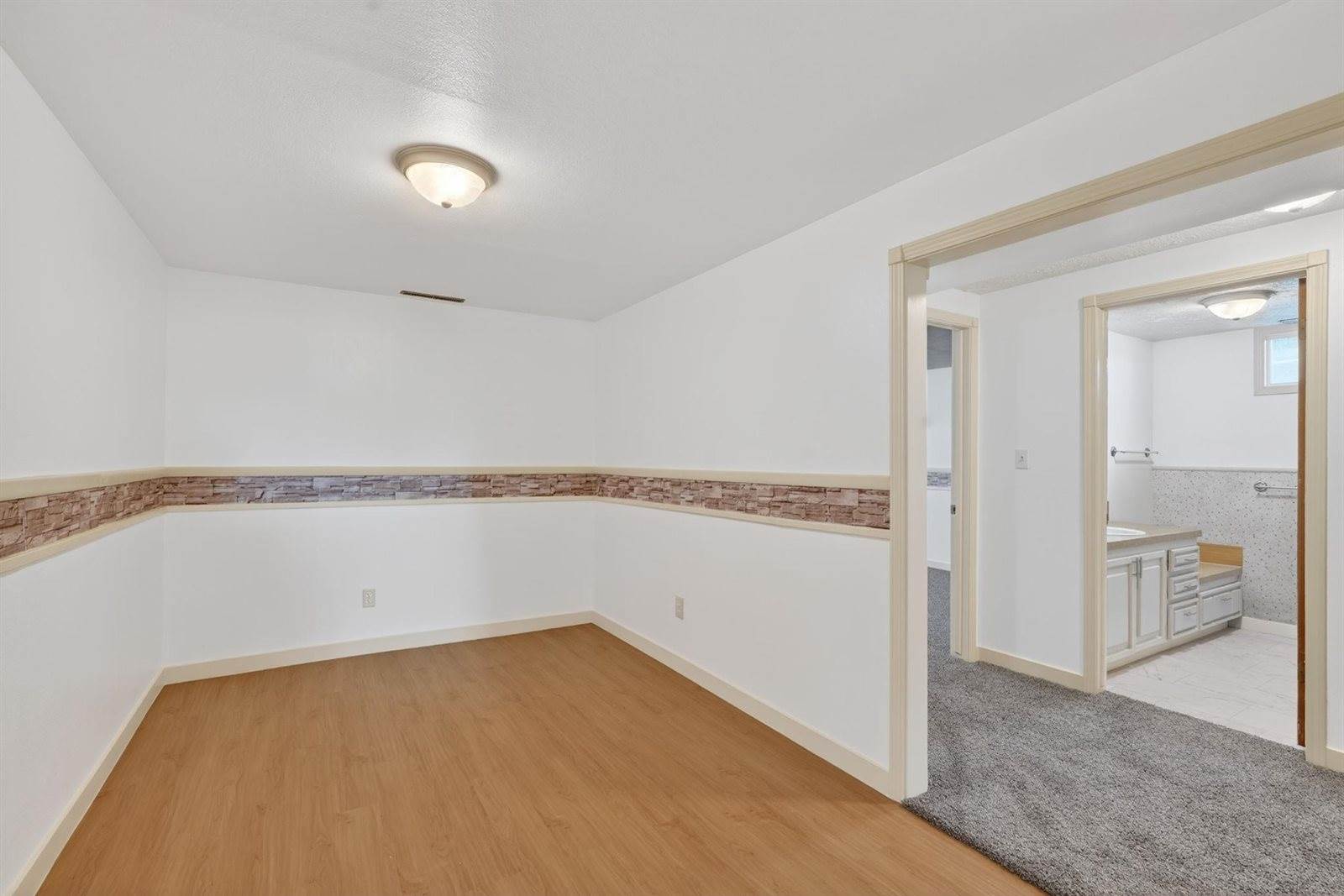 420 Taylor Street, American Falls, ID 83211