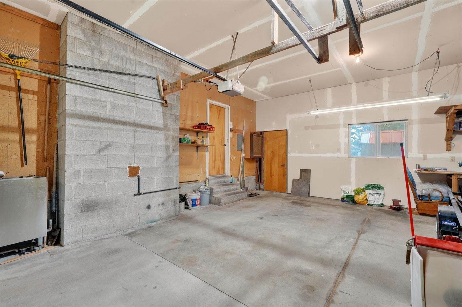 420 Taylor Street, American Falls, ID 83211