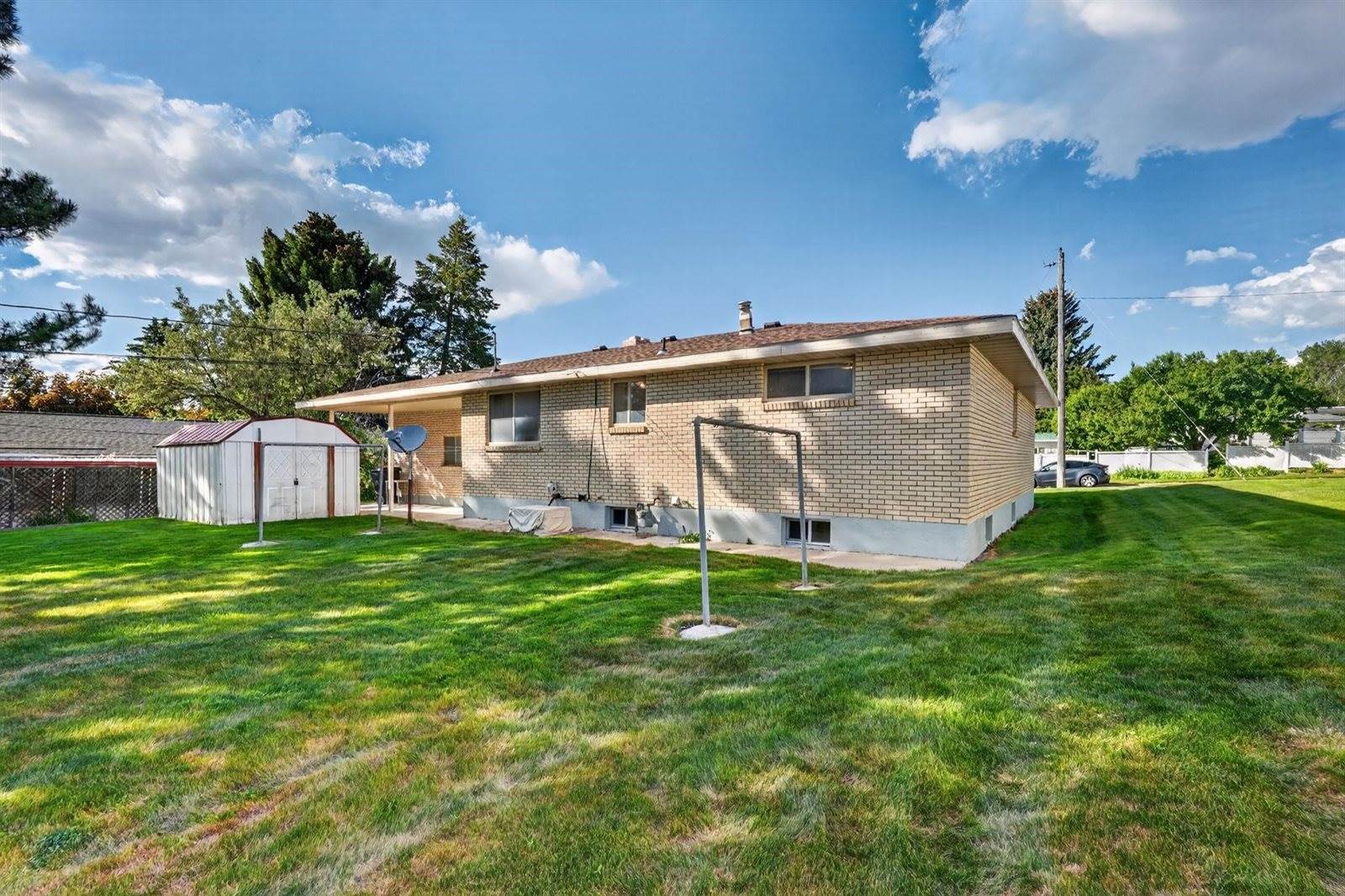 420 Taylor Street, American Falls, ID 83211