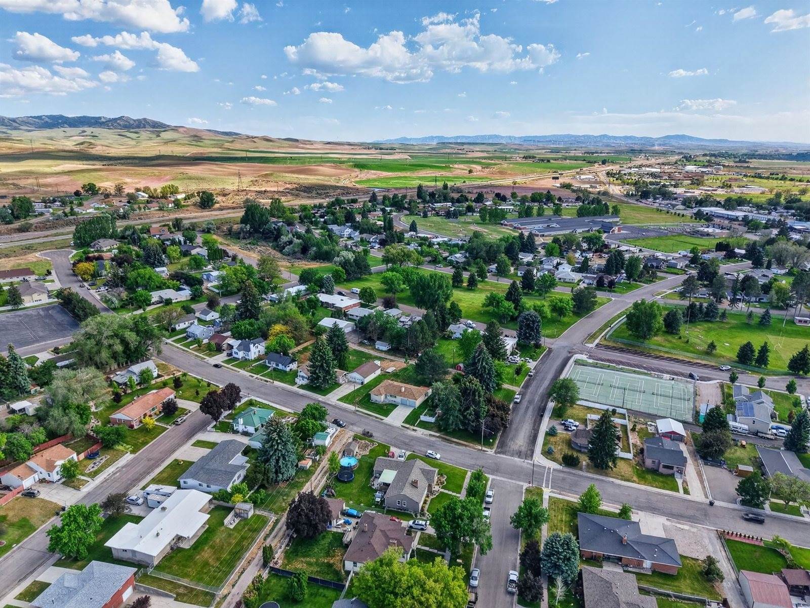 420 Taylor Street, American Falls, ID 83211