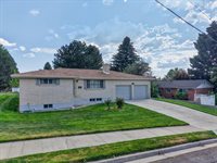 420 Taylor Street, American Falls, ID 83211