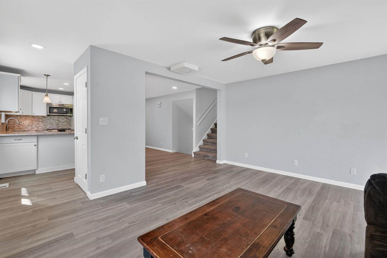3795 E Sunnyside Road, Ammon, ID 83406