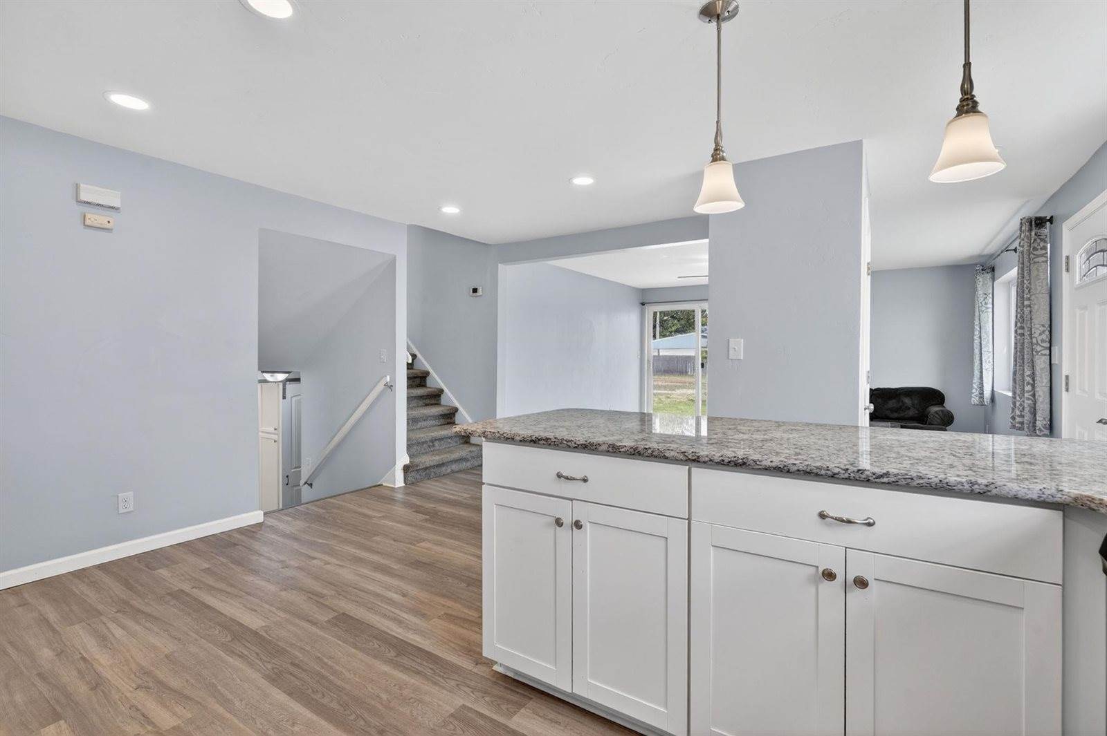 3795 E Sunnyside Road, Ammon, ID 83406