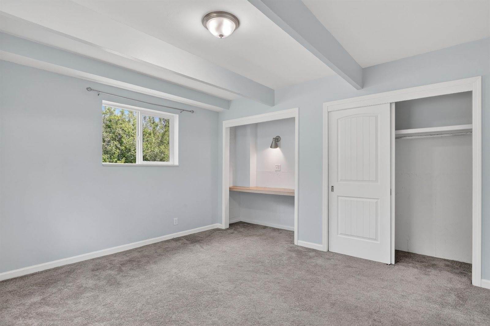 3795 E Sunnyside Road, Ammon, ID 83406