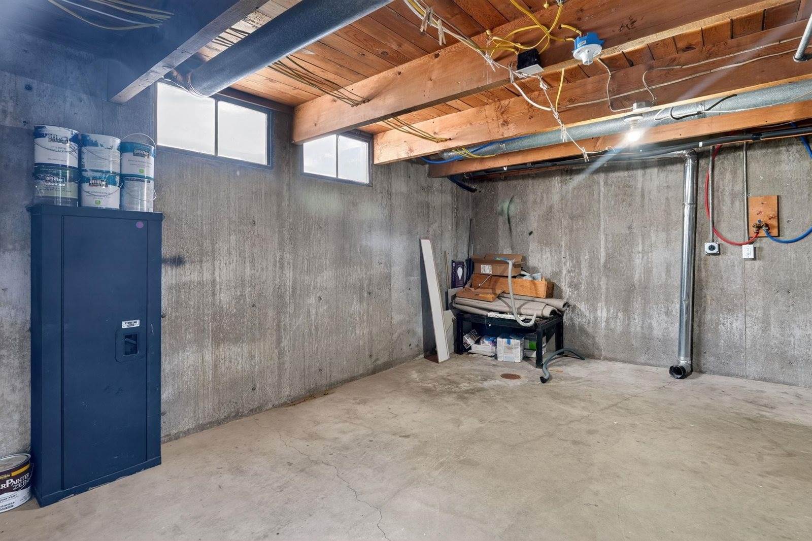3795 E Sunnyside Road, Ammon, ID 83406