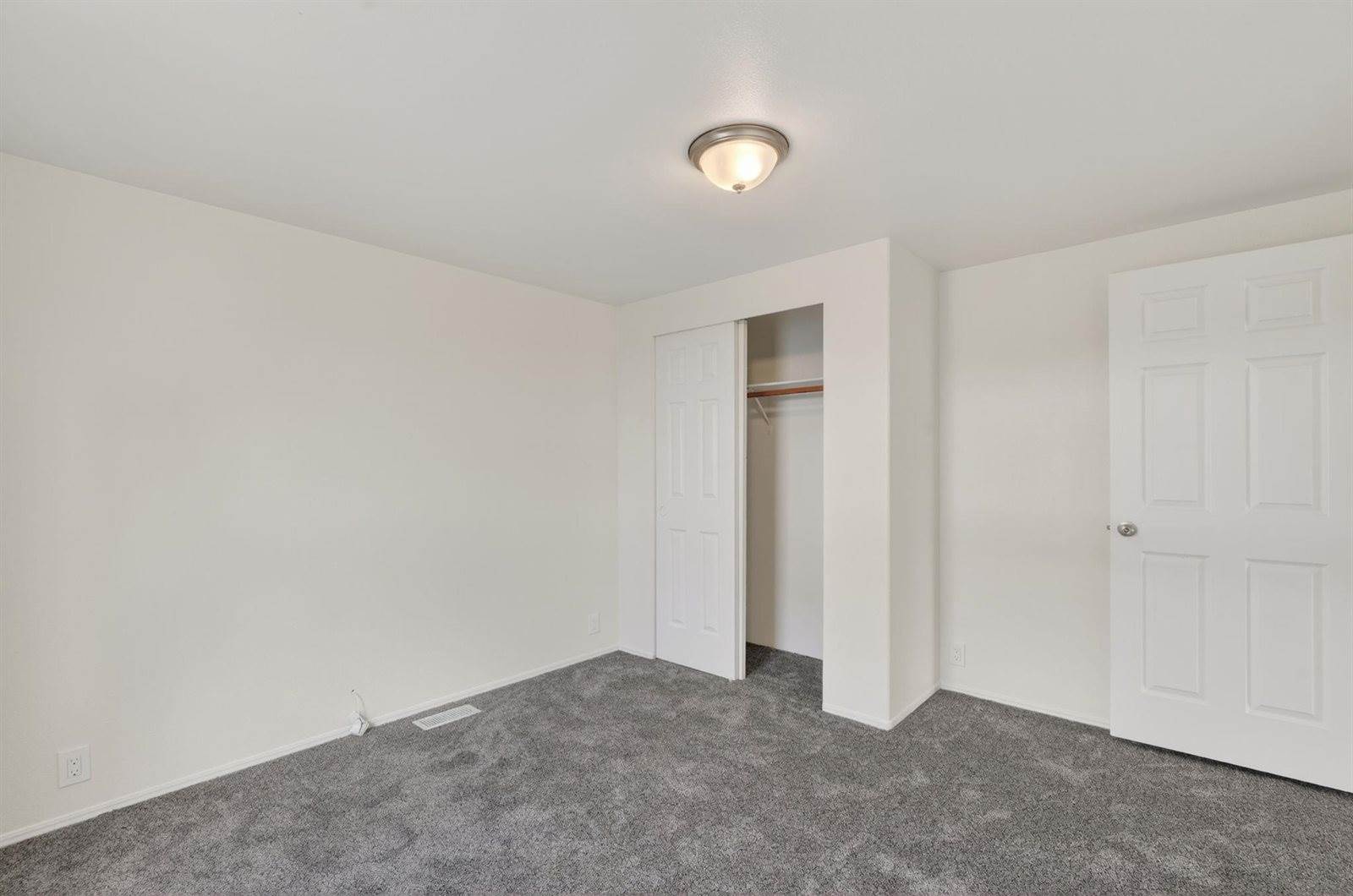 420 Johnson Street, American Falls, ID 83211