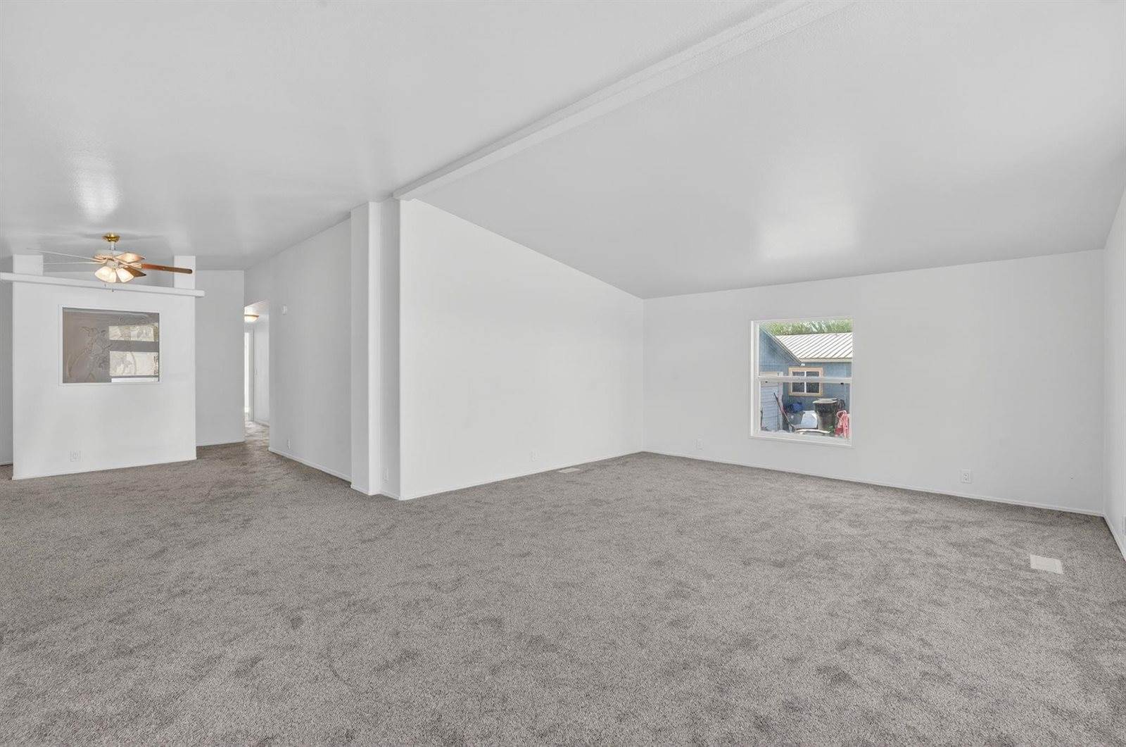 420 Johnson Street, American Falls, ID 83211