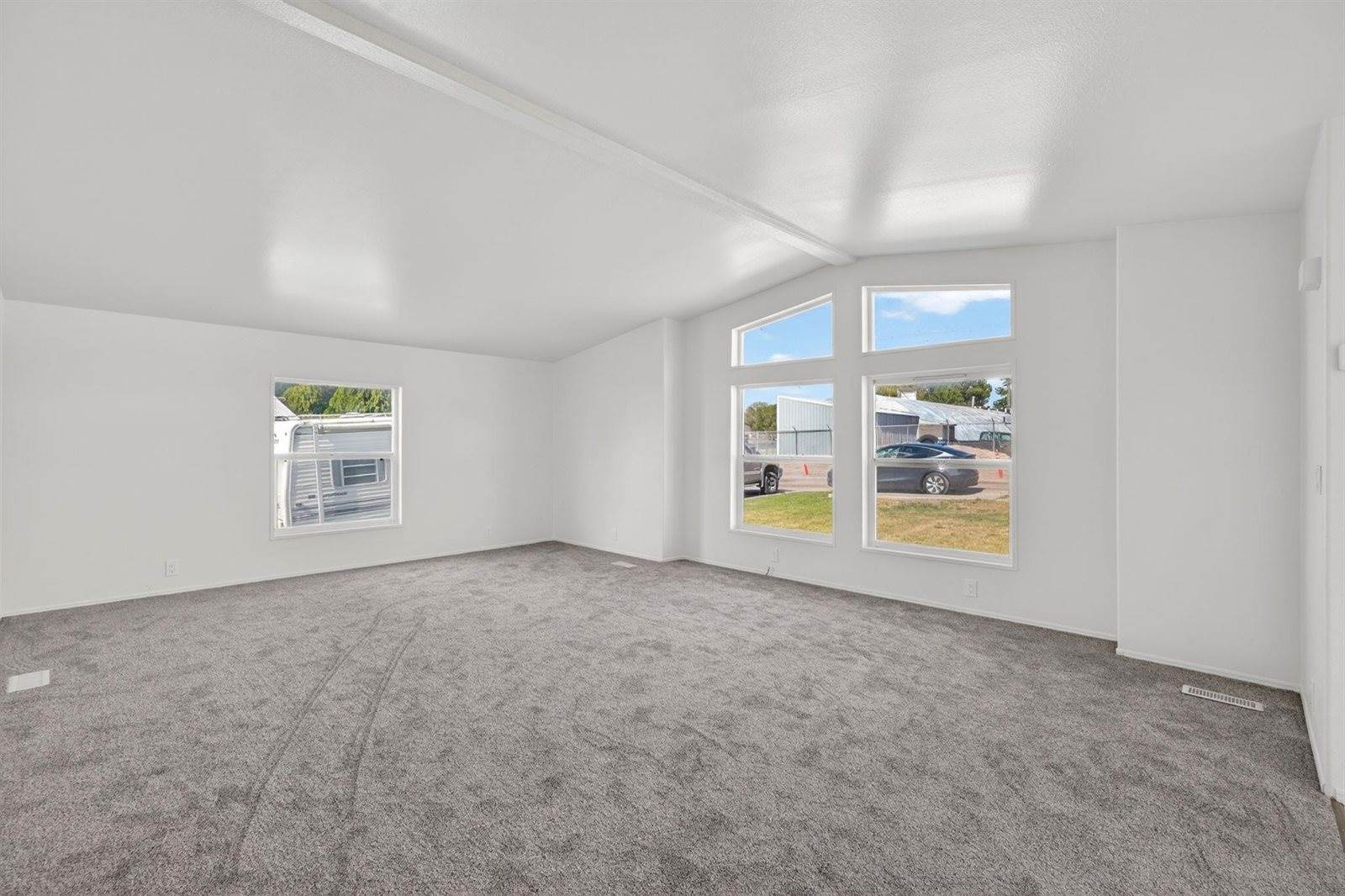 420 Johnson Street, American Falls, ID 83211