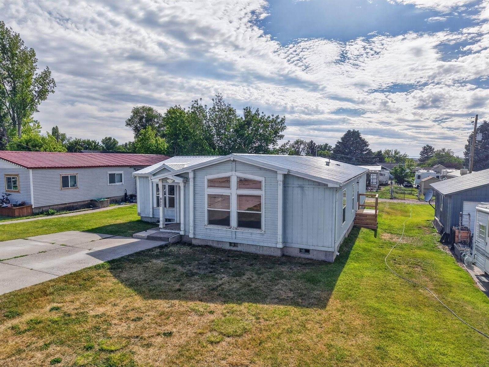 420 Johnson Street, American Falls, ID 83211