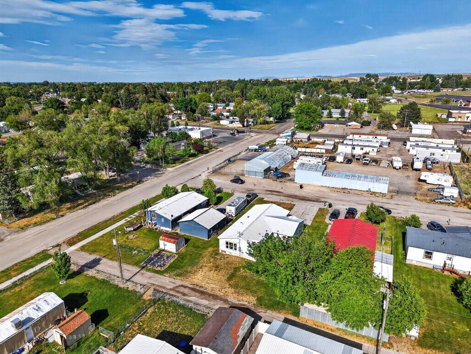 420 Johnson Street, American Falls, ID 83211