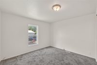 420 Johnson Street, American Falls, ID 83211