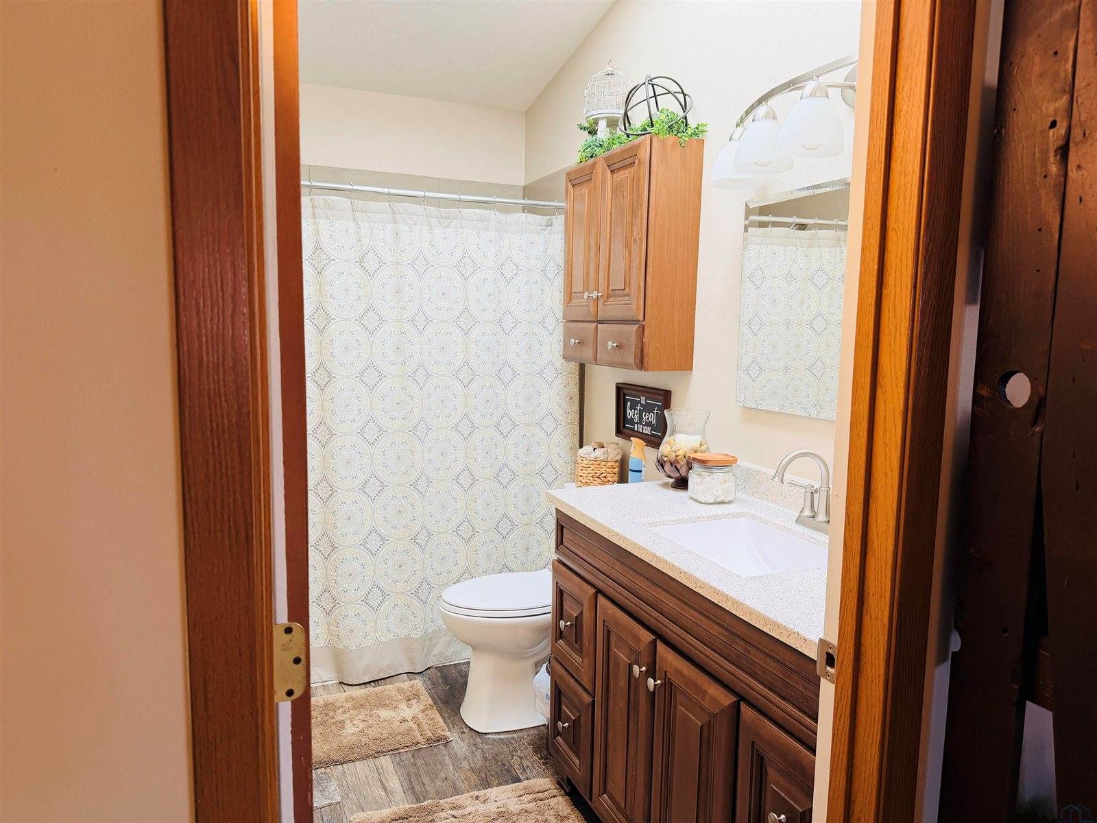 1611 SW Sunset Dr, LeMars, IA 51031