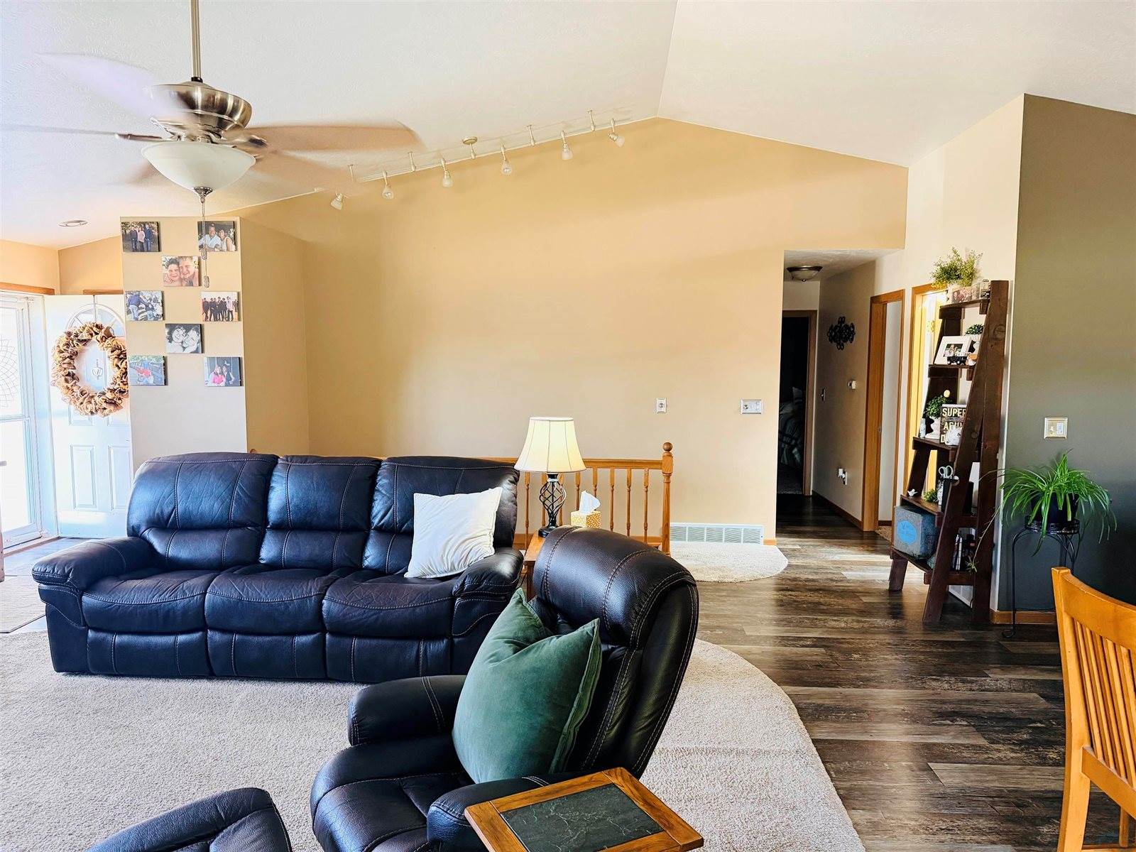 1611 SW Sunset Dr, LeMars, IA 51031