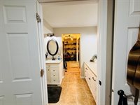1611 SW Sunset Dr, LeMars, IA 51031