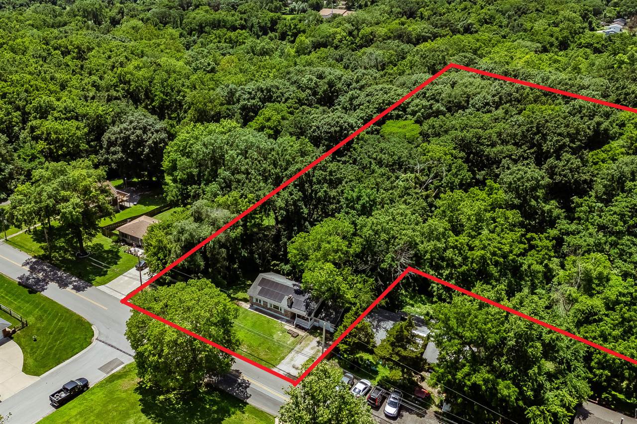 2400 51st St, Kansas City, KS 66104