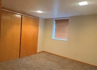 331 S 4th St, Akron, IA 51001