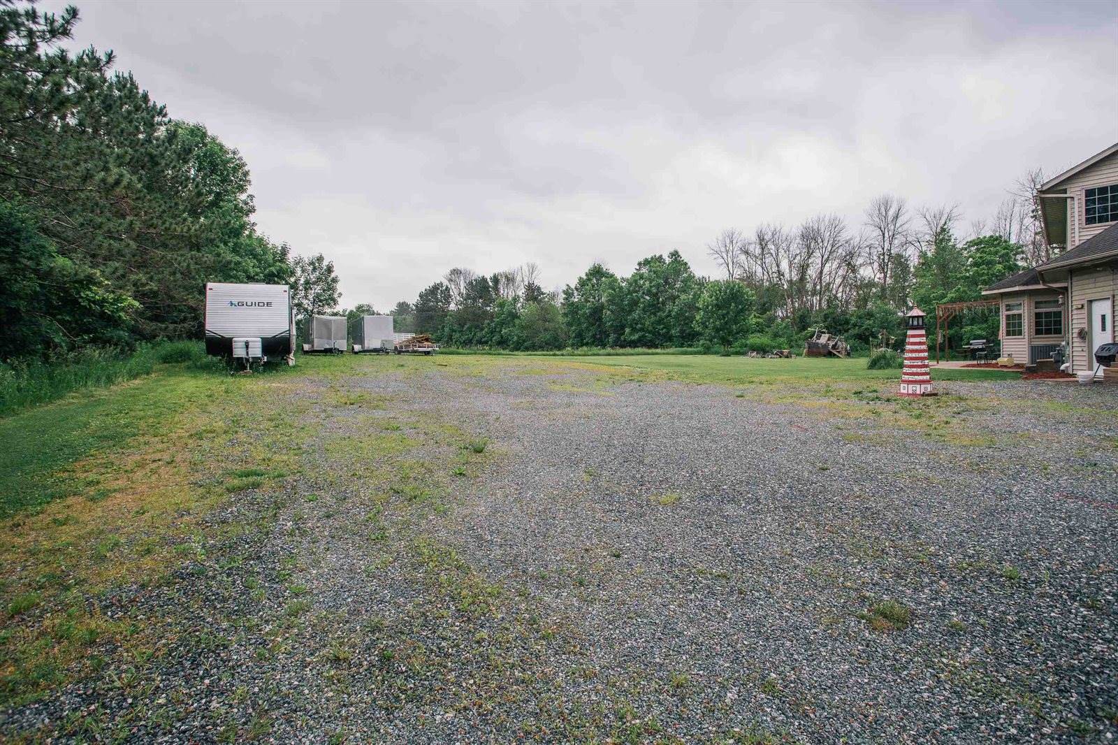 W5798 Rolling Hills Drive, Neillsville, WI 54456