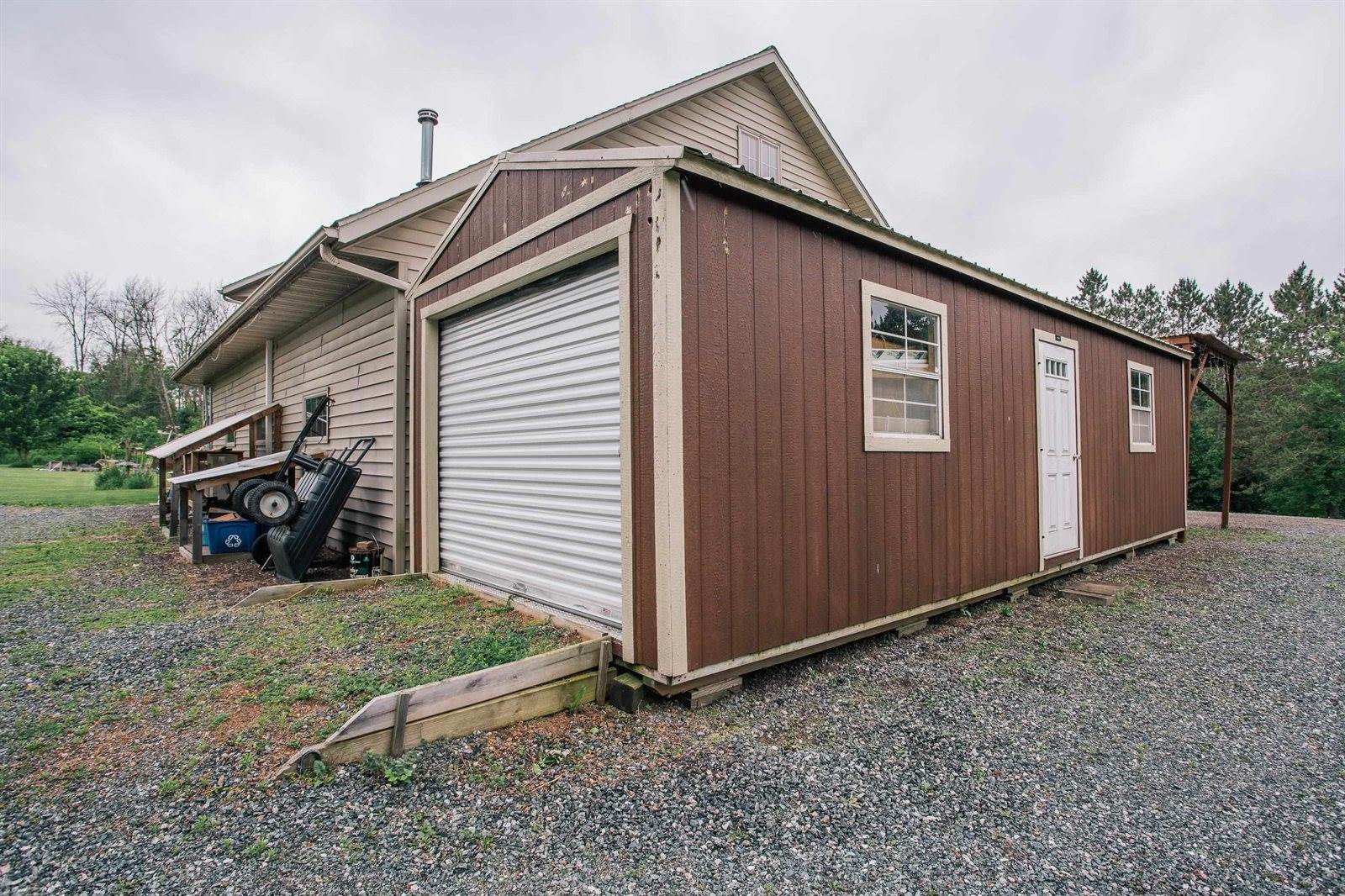 W5798 Rolling Hills Drive, Neillsville, WI 54456