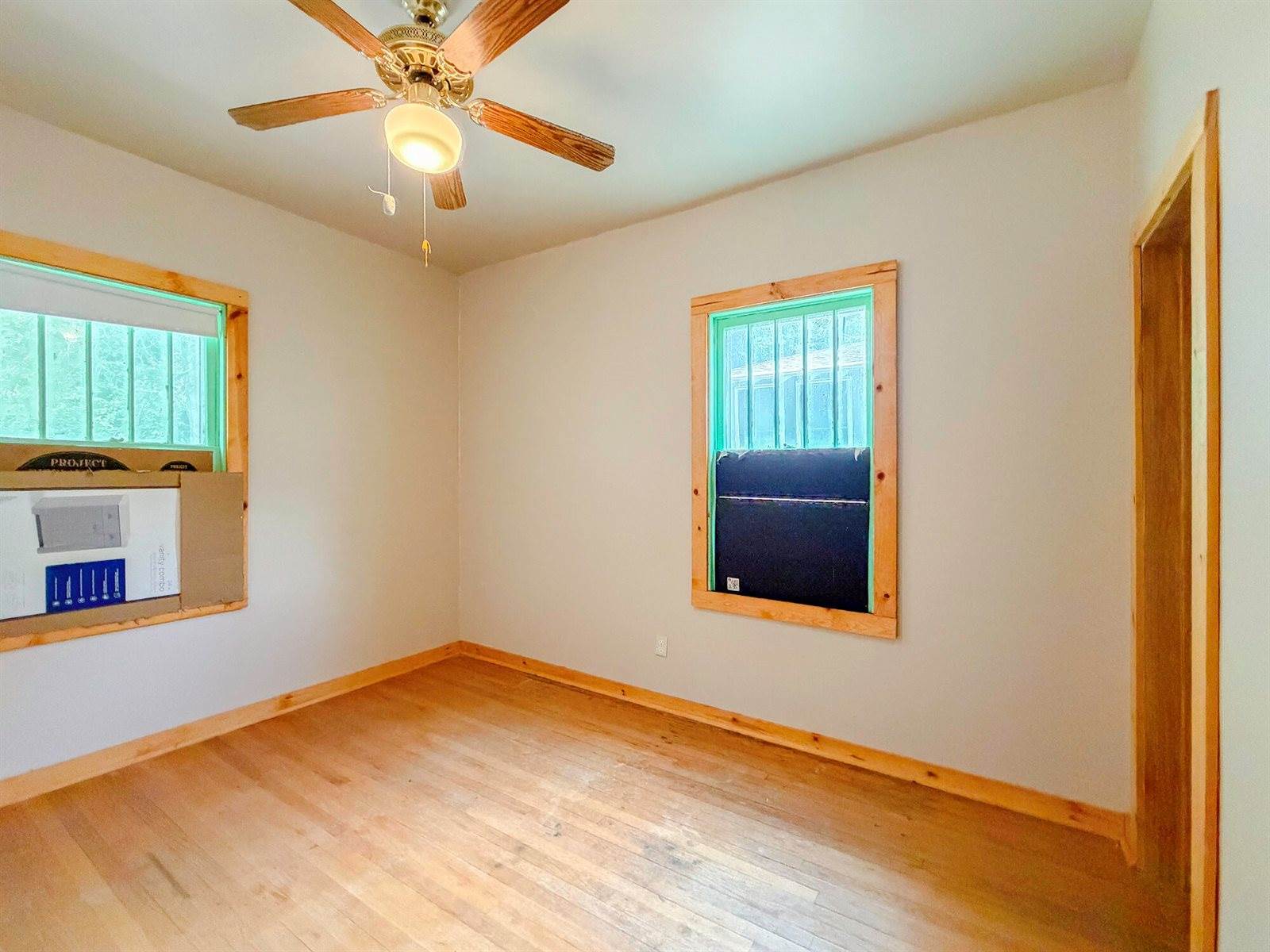 1240 Fairmount Avenue, Council Bluffs, IA 51503