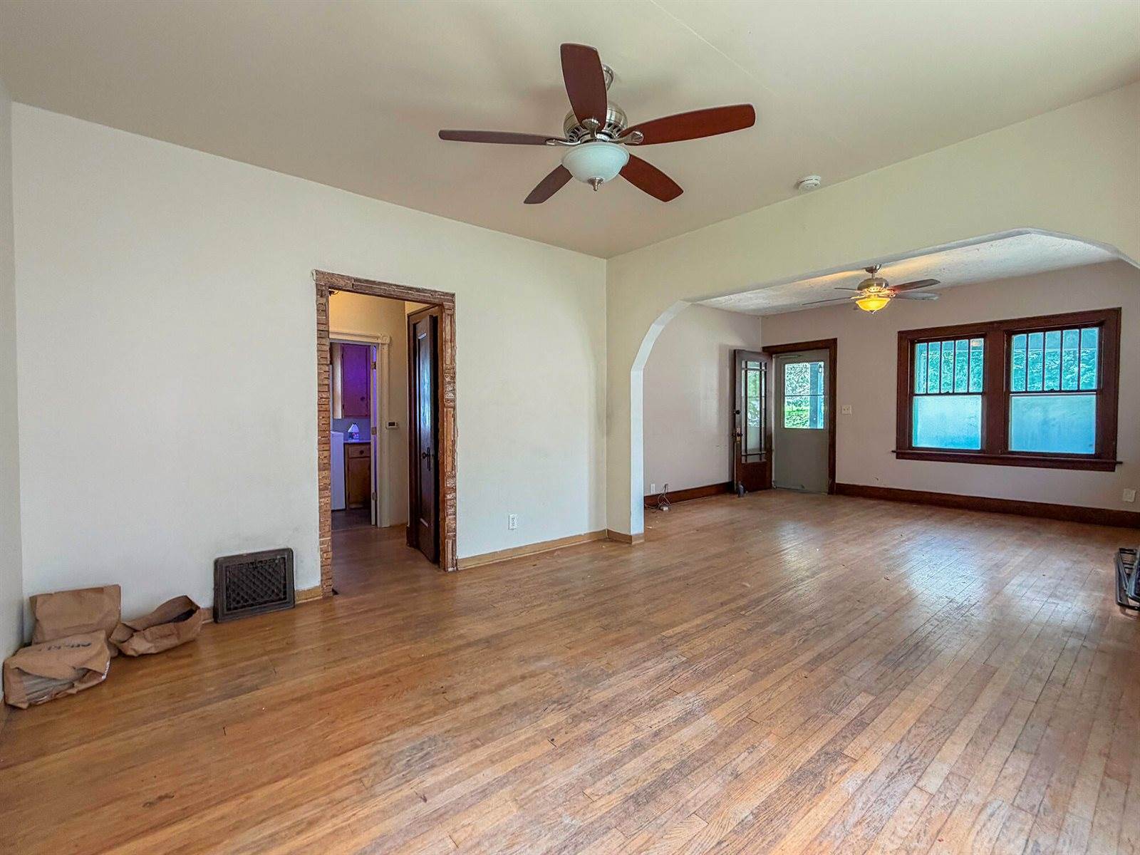 1240 Fairmount Avenue, Council Bluffs, IA 51503