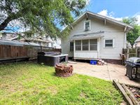 1240 Fairmount Avenue, Council Bluffs, IA 51503
