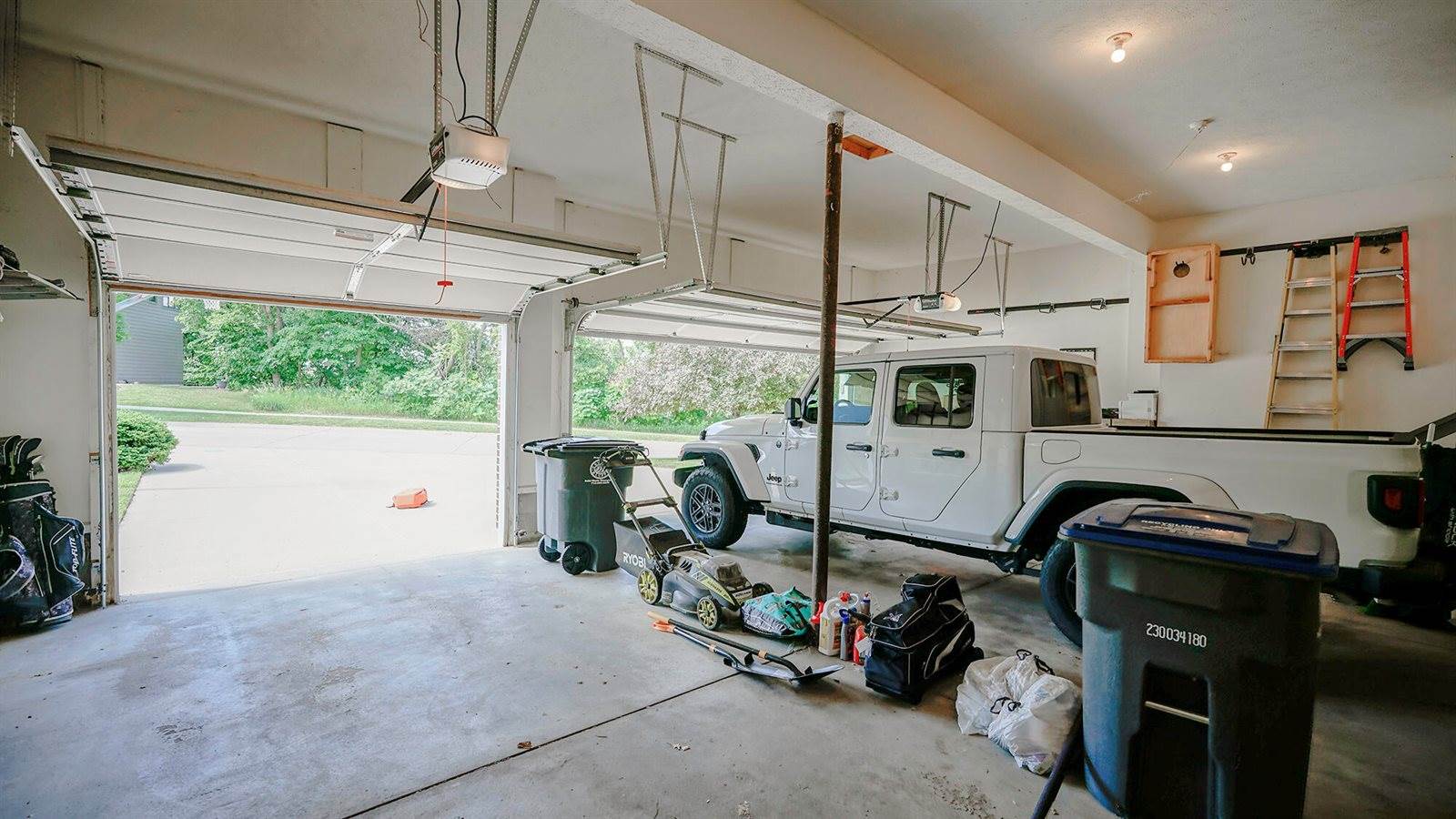 1608 Skyline Drive, Council Bluffs, IA 51503