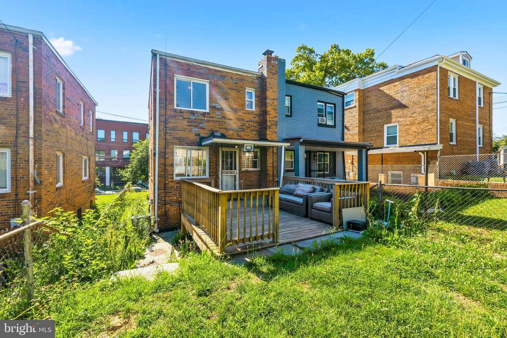 206 53RD Street NE, Washington, DC 20019