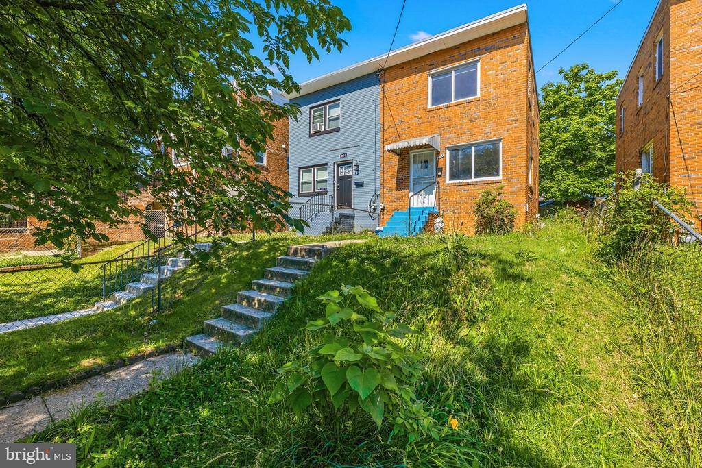 206 53RD Street NE, Washington, DC 20019