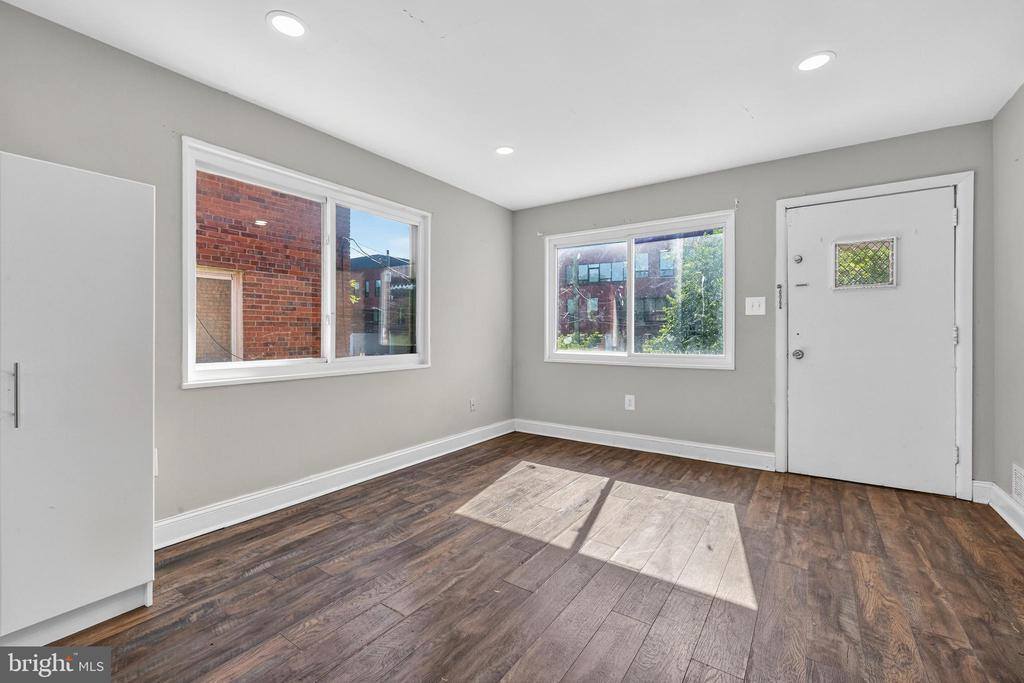 206 53RD Street NE, Washington, DC 20019