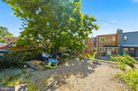 206 53RD Street NE, Washington, DC 20019