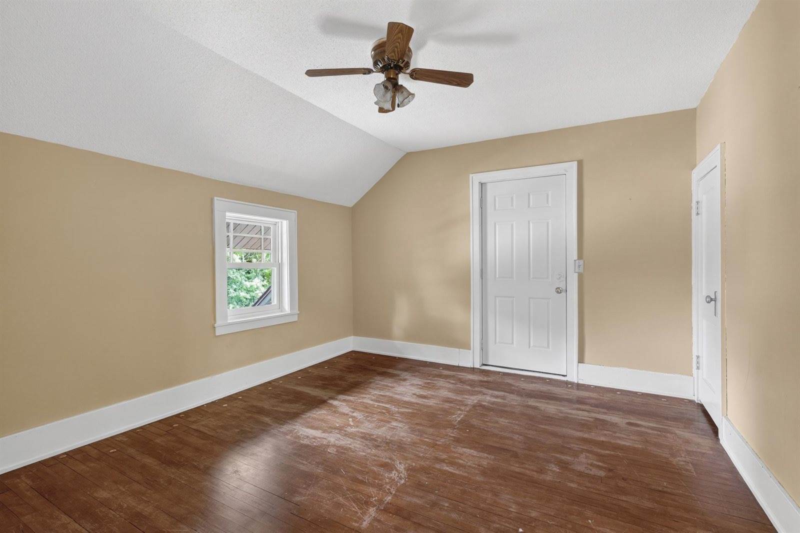 723 North 6th Street, Brainerd, MN 56401