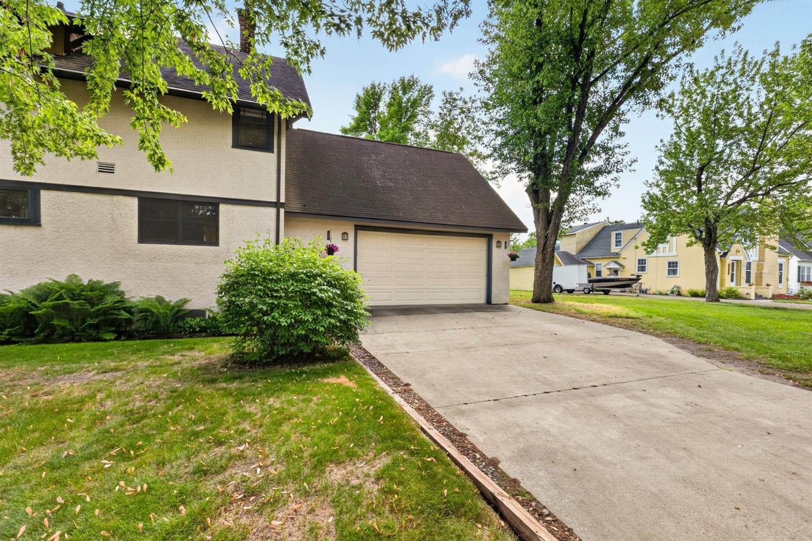 723 North 6th Street, Brainerd, MN 56401