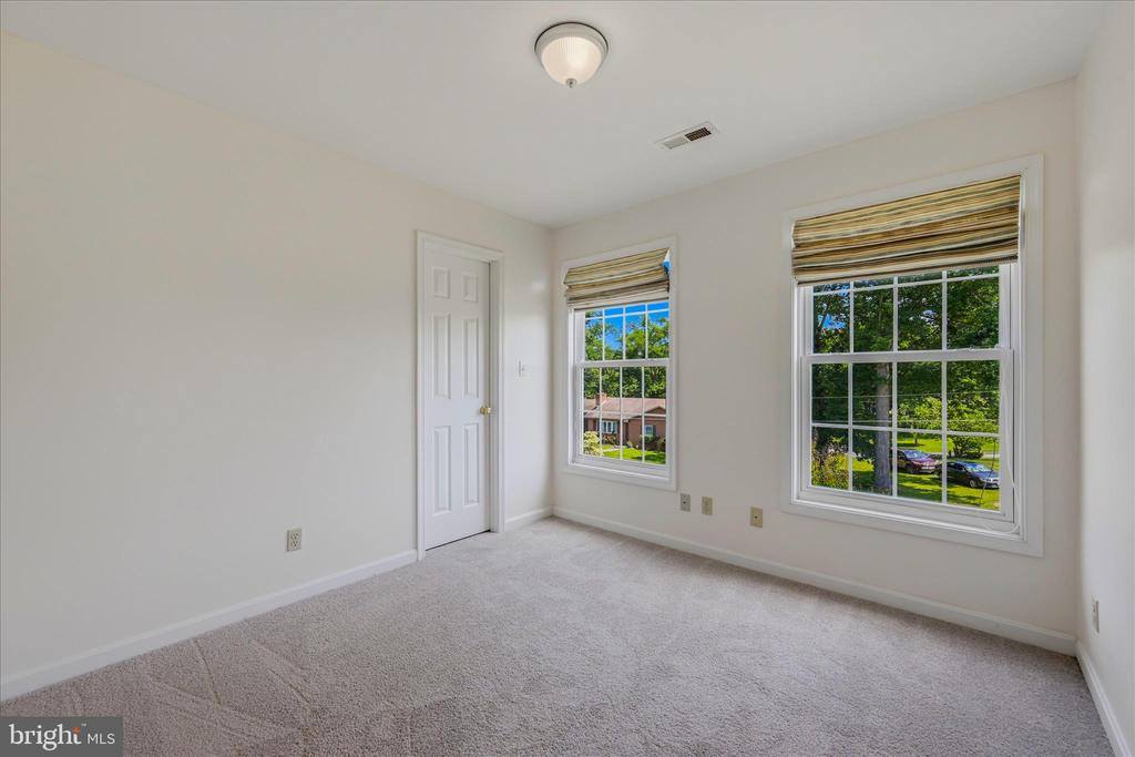 207 Stanley Drive, Winchester, VA 22602