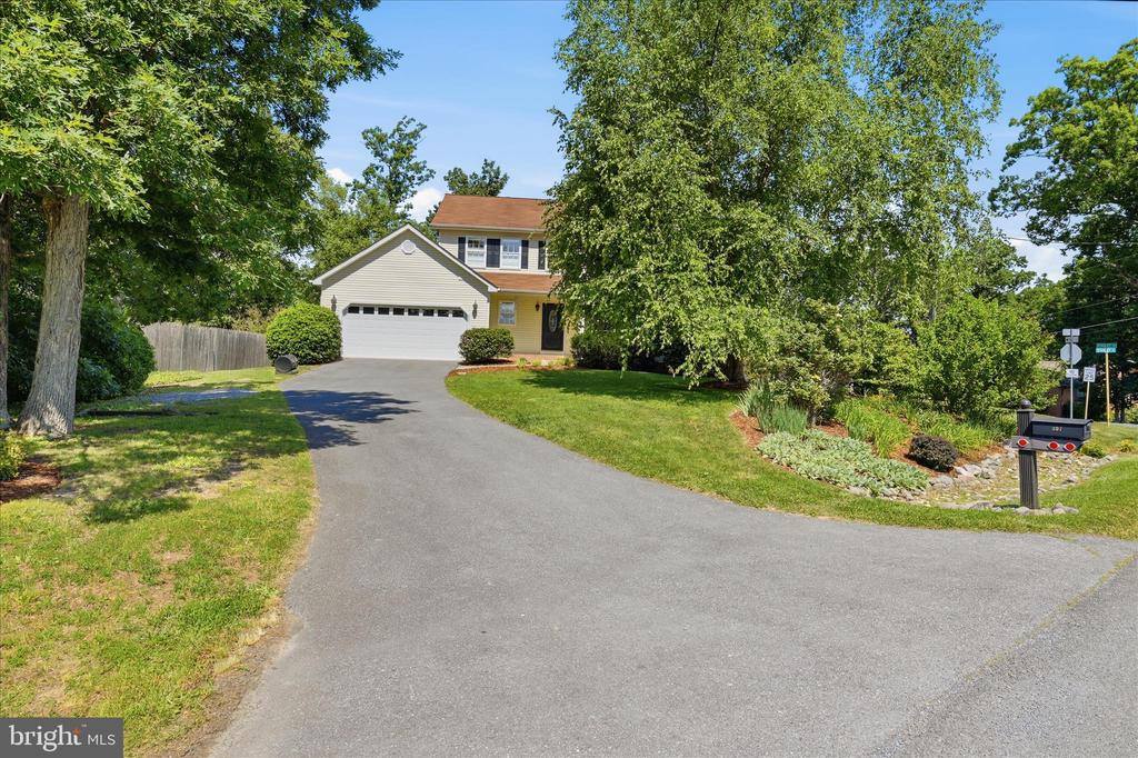 207 Stanley Drive, Winchester, VA 22602