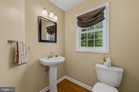207 Stanley Drive, Winchester, VA 22602