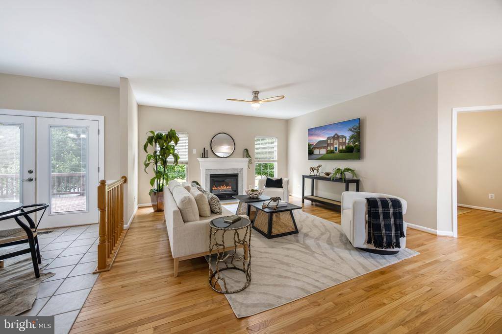 17 Warwick Way, Stafford, VA 22554