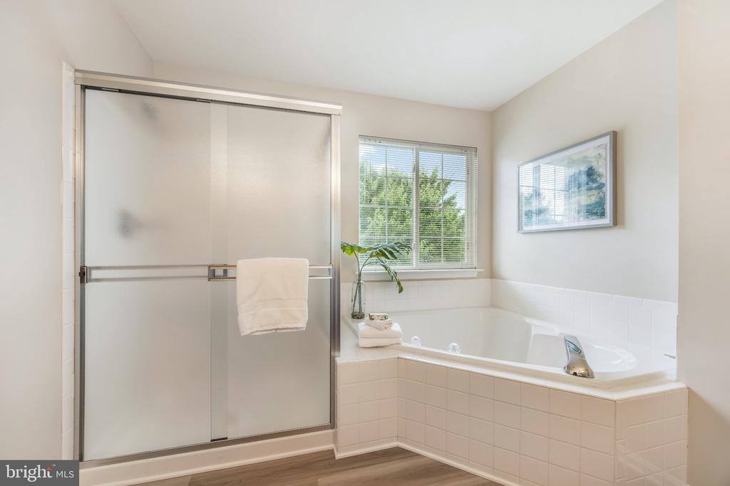 17 Warwick Way, Stafford, VA 22554