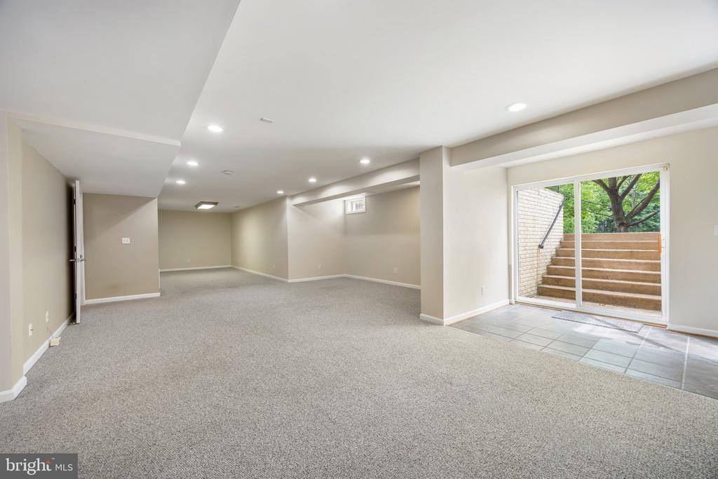 17 Warwick Way, Stafford, VA 22554