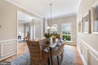 17 Warwick Way, Stafford, VA 22554