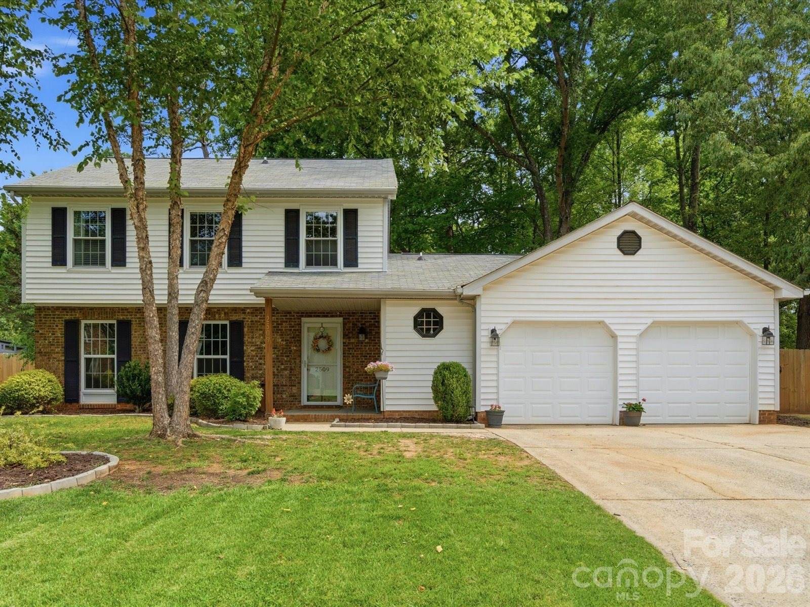 2509 Jaywick Lane, Matthews, NC 28105