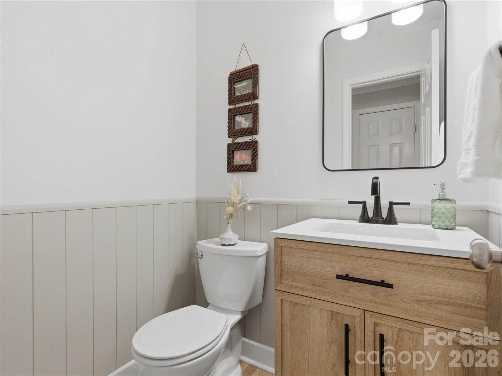 2509 Jaywick Lane, Matthews, NC 28105