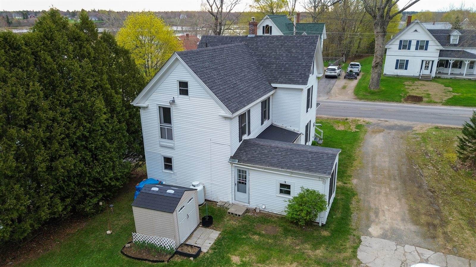 22 Bridge Street, Milbridge, ME 04658