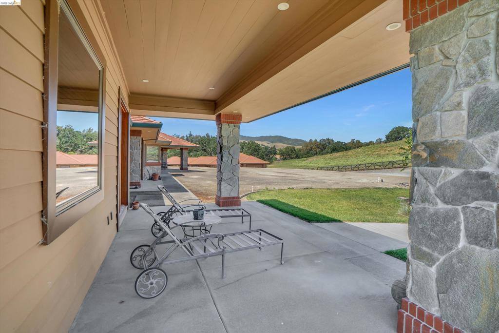 5885 Bruce Dr, Danville, CA 94506