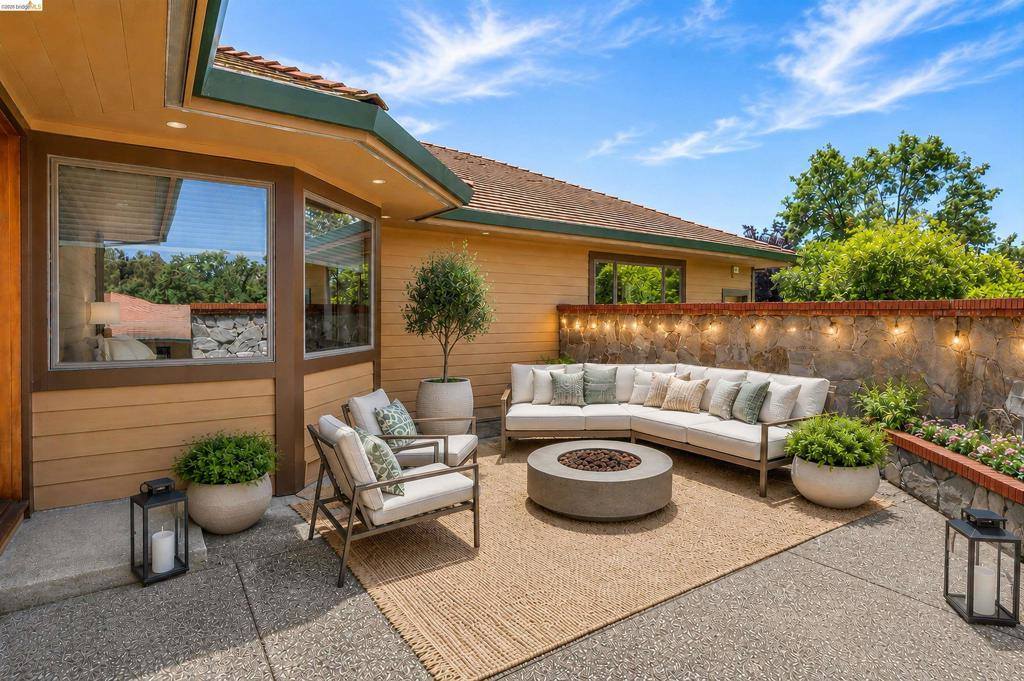 5885 Bruce Dr, Danville, CA 94506
