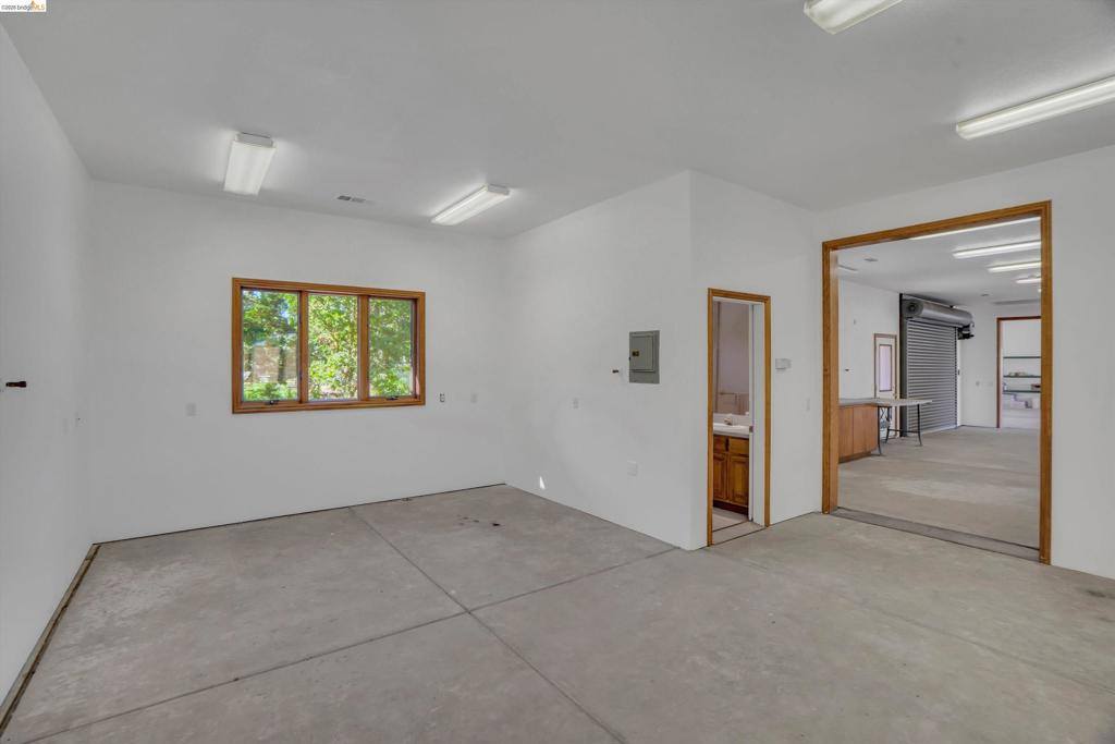 5885 Bruce Dr, Danville, CA 94506