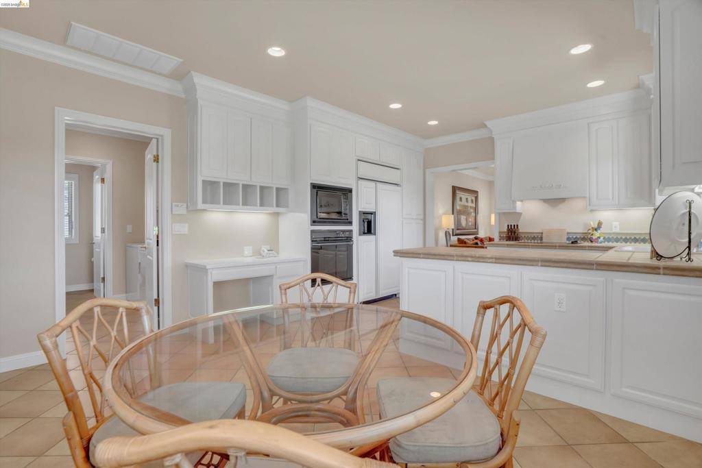 5885 Bruce Dr, Danville, CA 94506