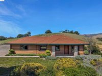 5885 Bruce Dr, Danville, CA 94506
