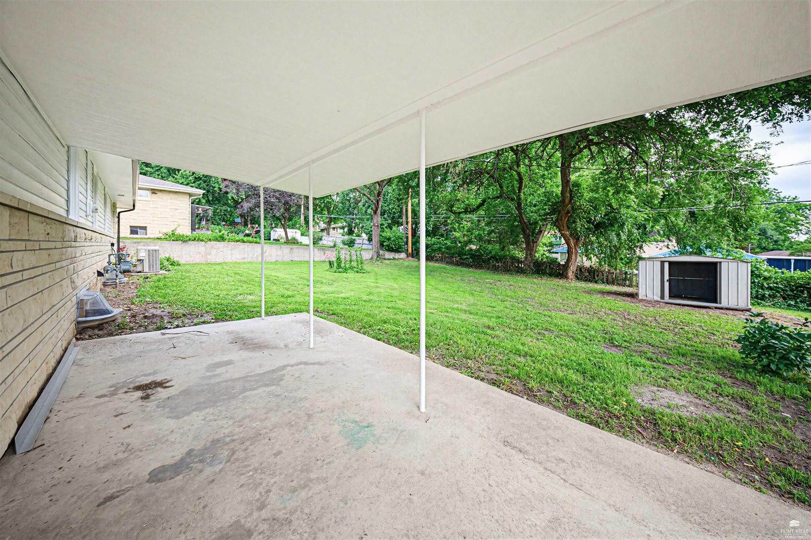 712 West Spruce Street, Junction City, KS 66441