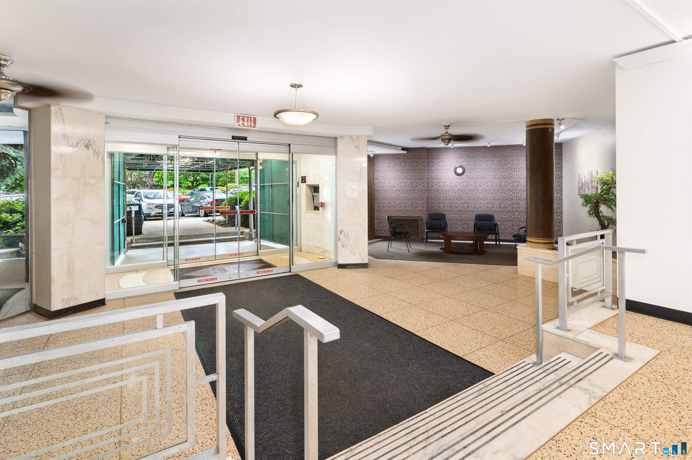 91 Strawberry Hill Ave, Stamford, CT 06902